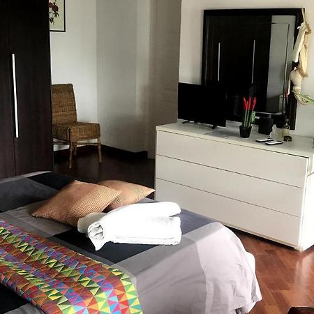 B&B Stanze Lussuose Aversa Ngoại thất bức ảnh